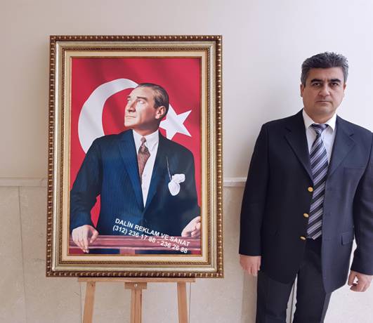 MAKAM ODASI ATATÜRK RESMİ TABLOSU PASPARTOLU ÇERÇEVE DL 8083 ATA2