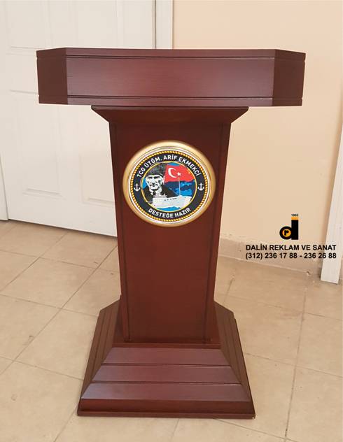 KONUŞMA KÜRSÜSÜ PRİZMATİK MODEL TCG ARİF EKMEKÇİ DONANMA GEMİSİ ÇAY RENGİ 2024